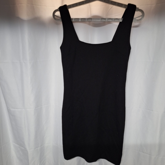 Forever 21 Black Tank Top - Picture 1 of 7